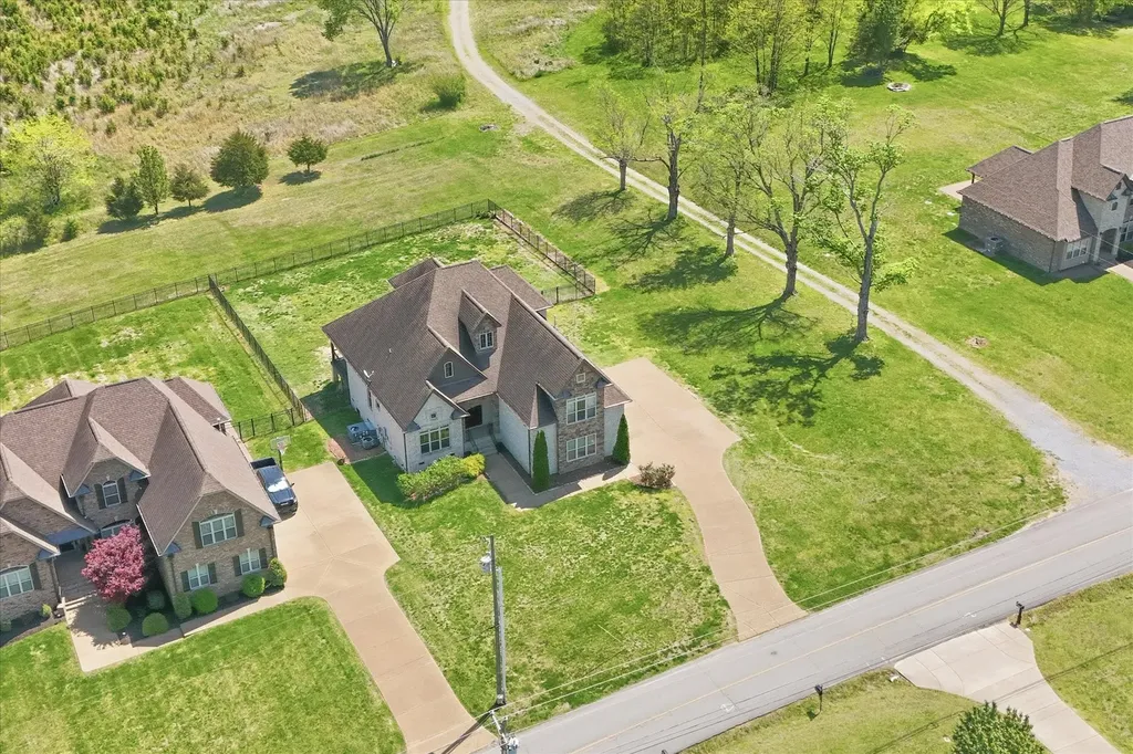 1033 Mires Road Mount Juliet TN 37122