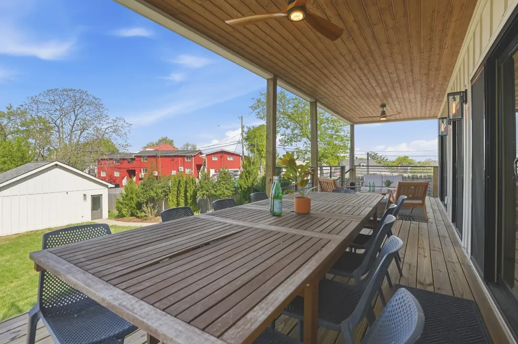 518 S 10th Street Nashville TN 37206