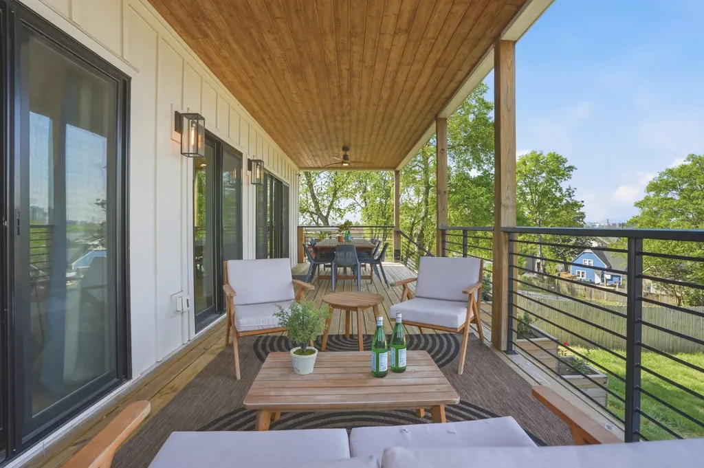 518 S 10th Street Nashville TN 37206