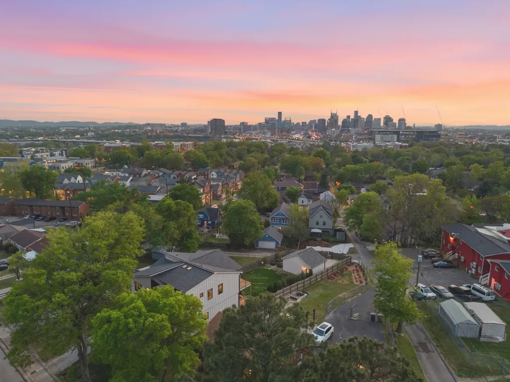 518 S 10th Street Nashville TN 37206