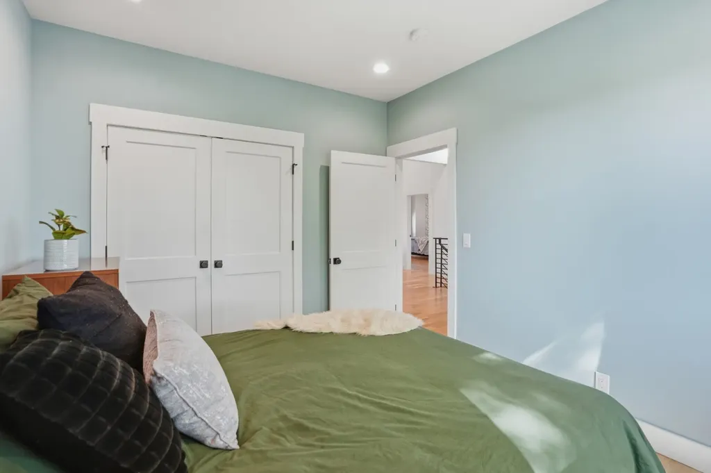 518 S 10th Street Nashville TN 37206