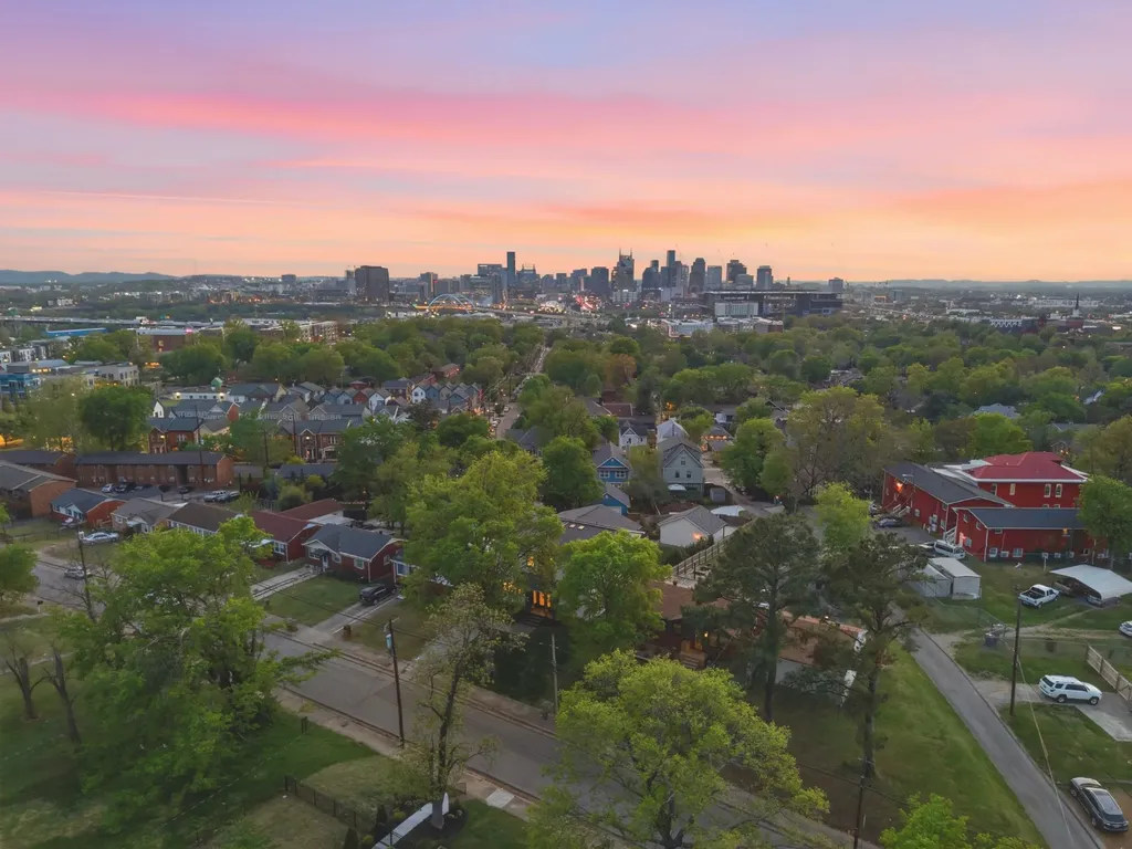 518 S 10th Street Nashville TN 37206