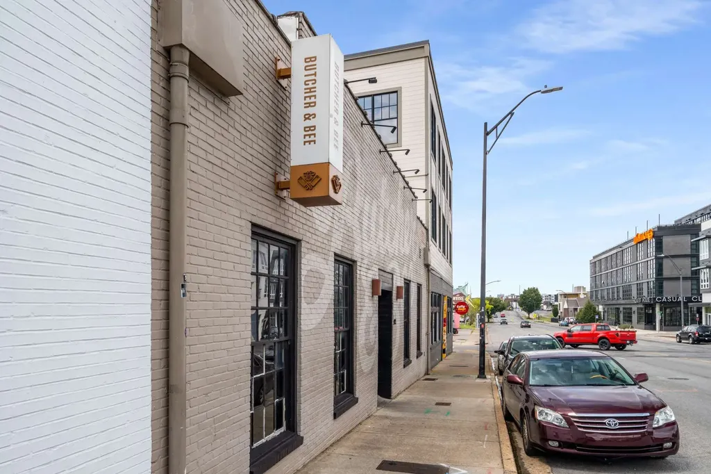 518 S 10th Street Nashville TN 37206