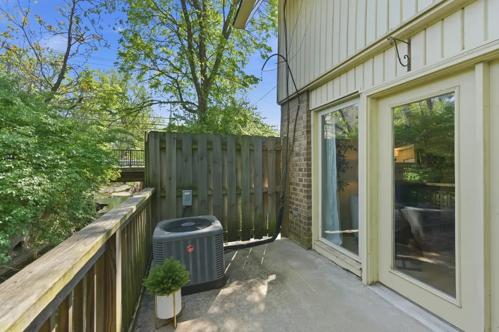 2116 Hobbs Road Nashville TN 37215