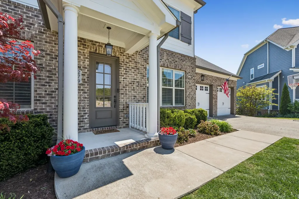 279 Rich Circle Franklin TN 37064