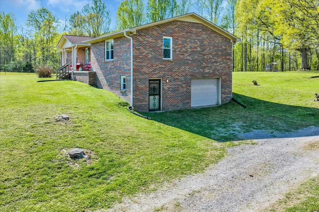 321 Goodridge Road Woodbury TN 37190
