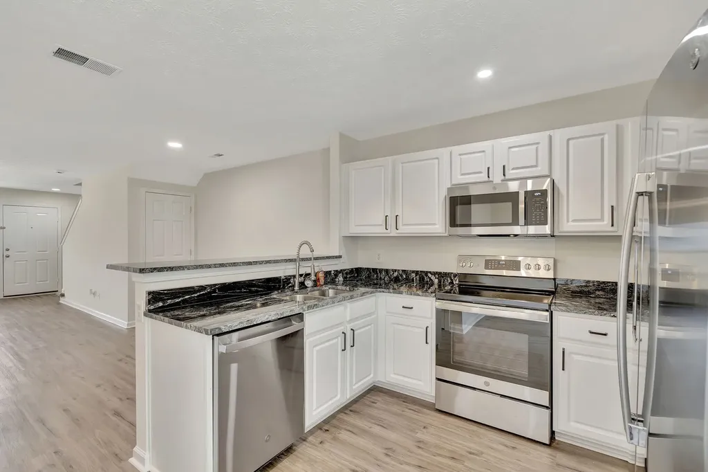 3395 Harpeth Springs Drive Nashville TN 37221