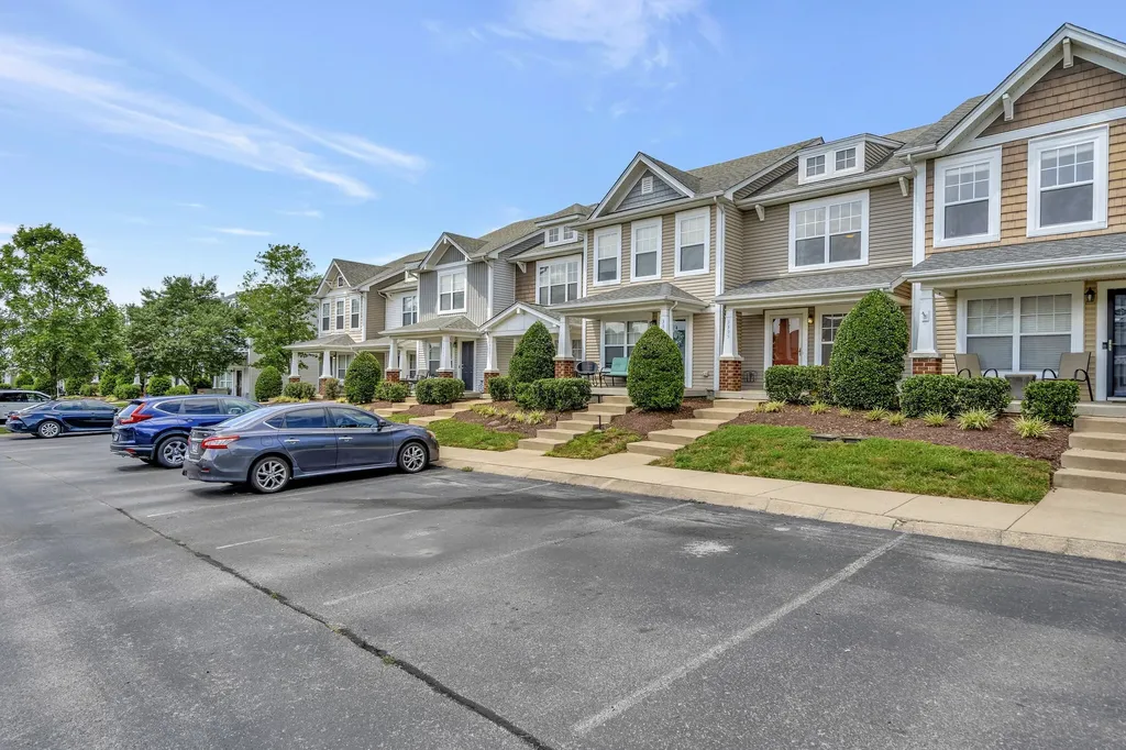 3395 Harpeth Springs Drive Nashville TN 37221