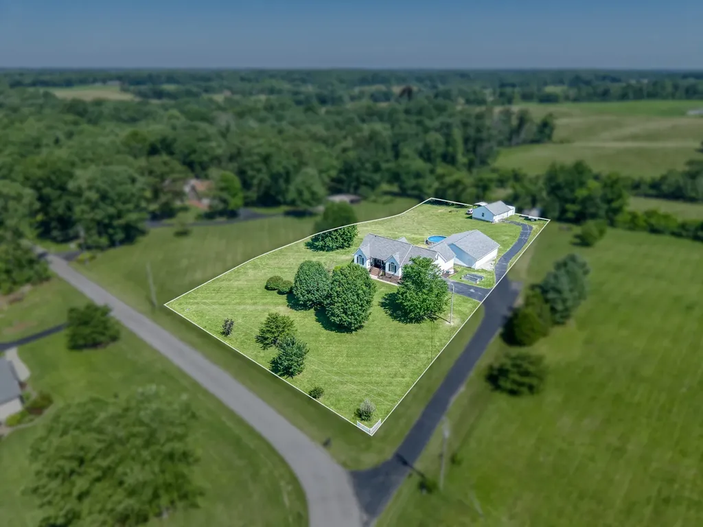 1036 Circle Drive Jamestown TN 38556