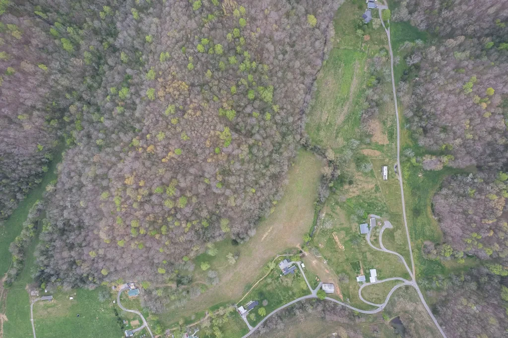 109 Creek Bend Lane Manchester TN 37355
