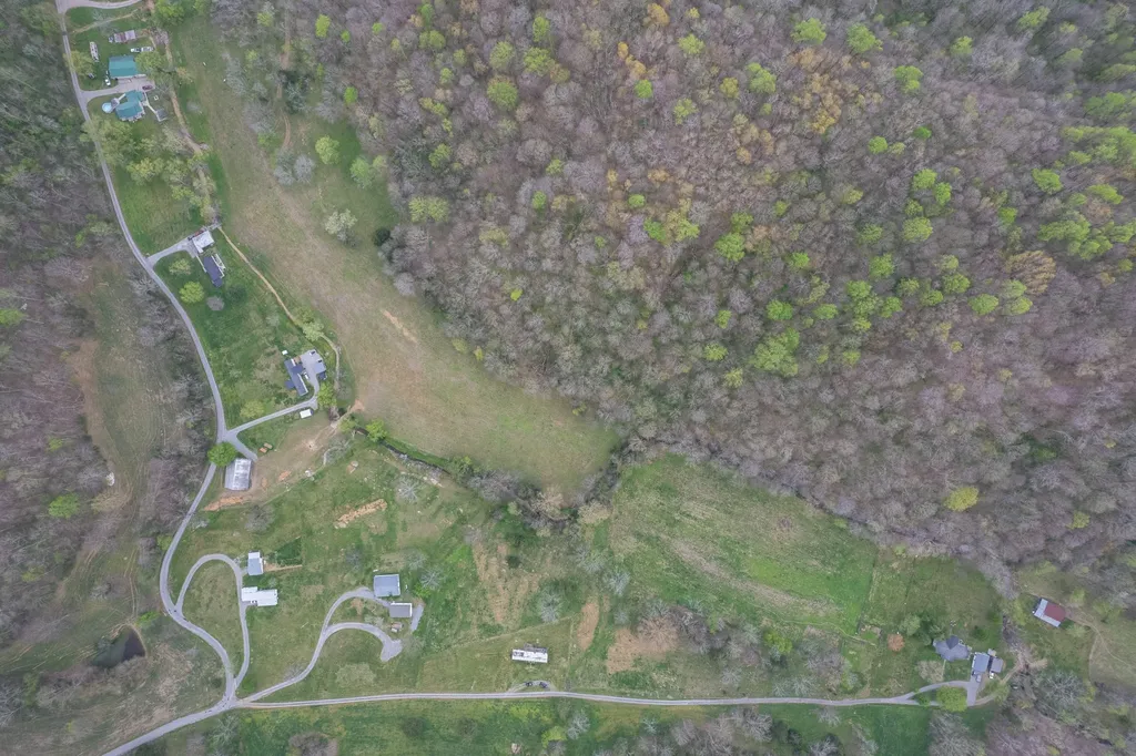 109 Creek Bend Lane Manchester TN 37355