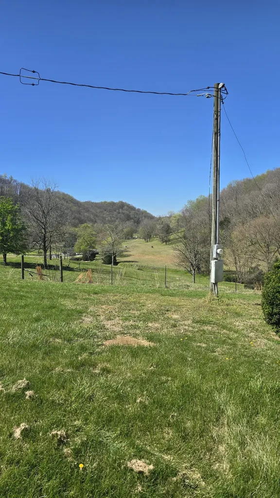 109 Creek Bend Lane Manchester TN 37355