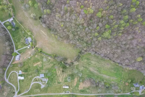 109 Creek Bend Lane Manchester TN 37355