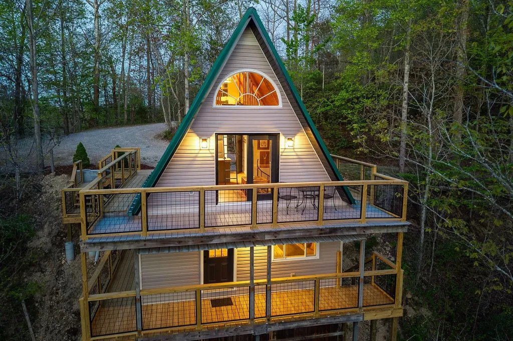 421 Alpine Drive Smithville TN 37166