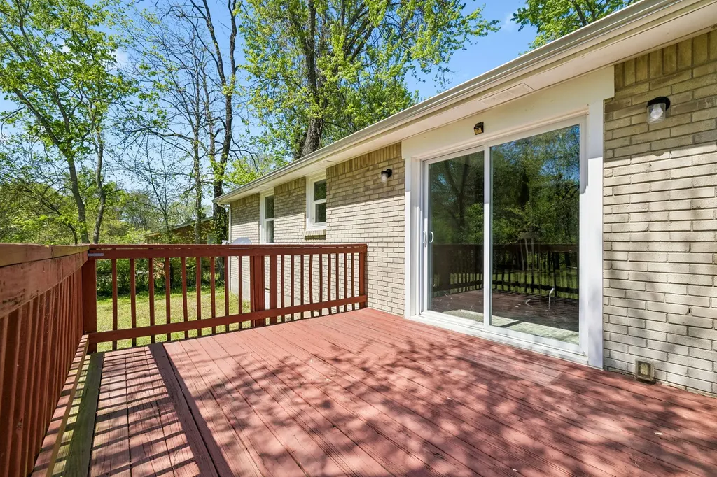 248 Pine Mountain Road Clarksville TN 37042