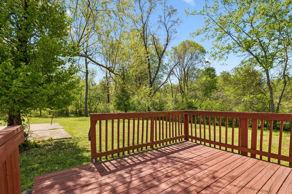 248 Pine Mountain Road Clarksville TN 37042