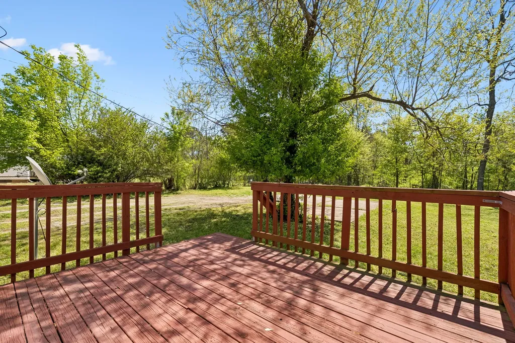 248 Pine Mountain Road Clarksville TN 37042
