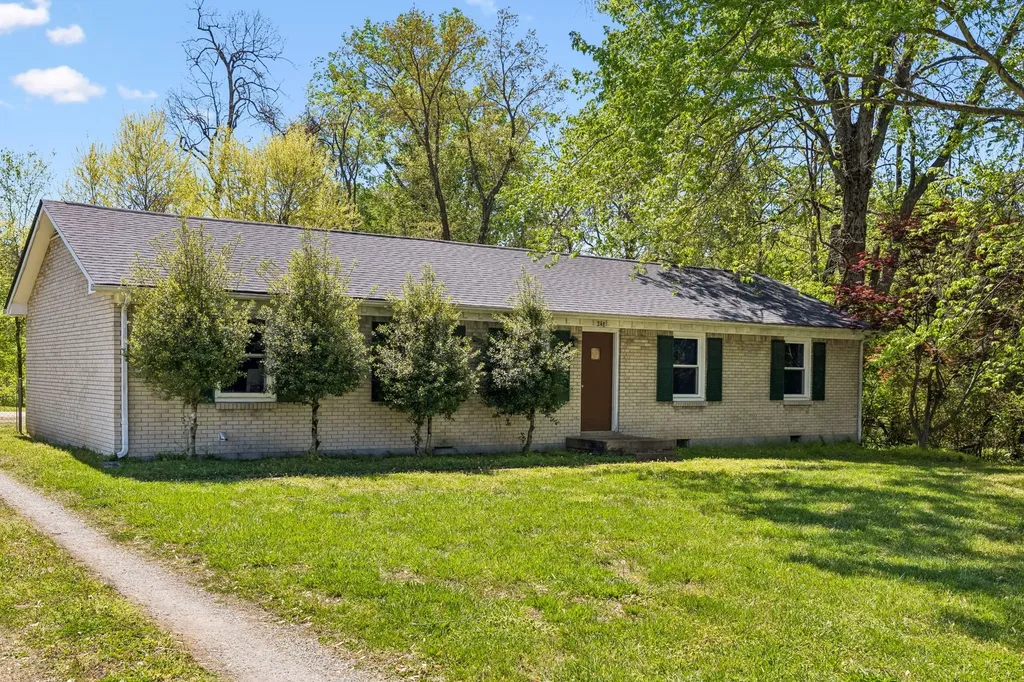 248 Pine Mountain Road Clarksville TN 37042