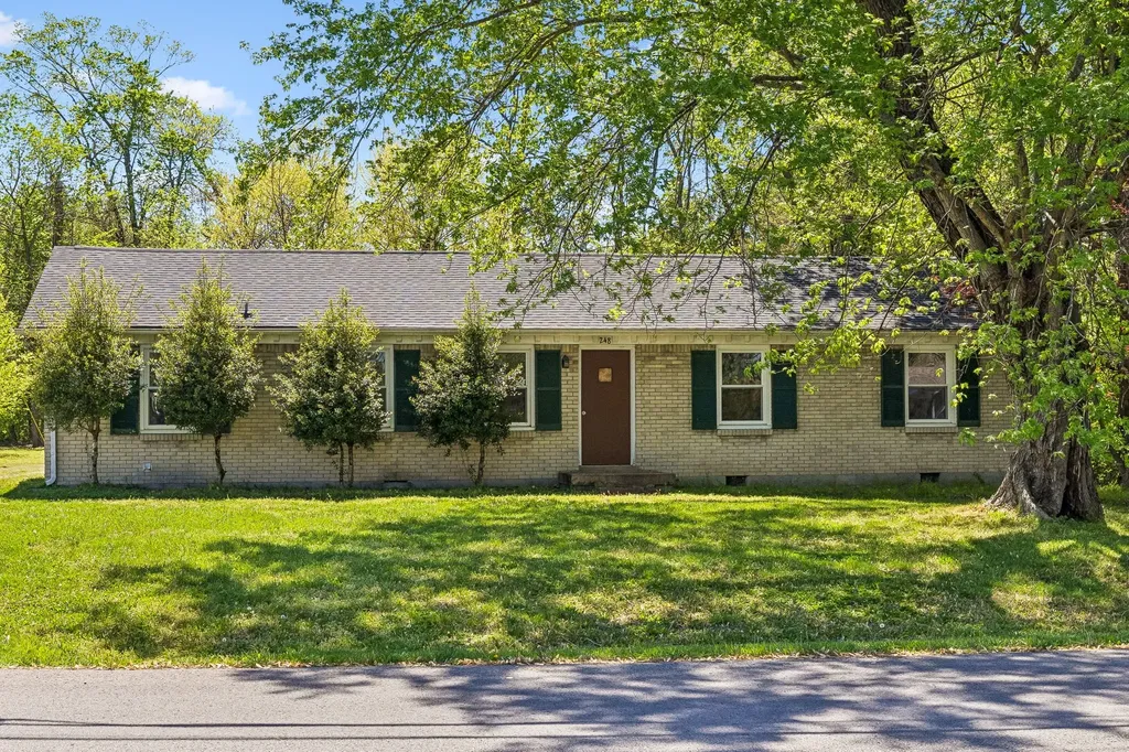 248 Pine Mountain Road Clarksville TN 37042