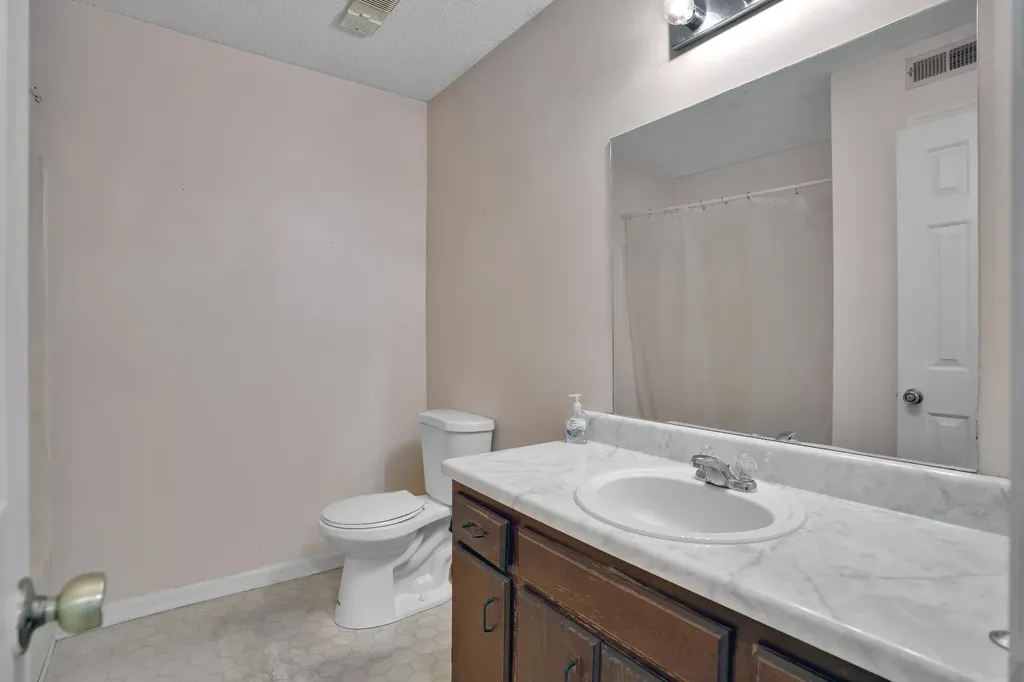 1324 Quail Valley Road Nashville TN 37214
