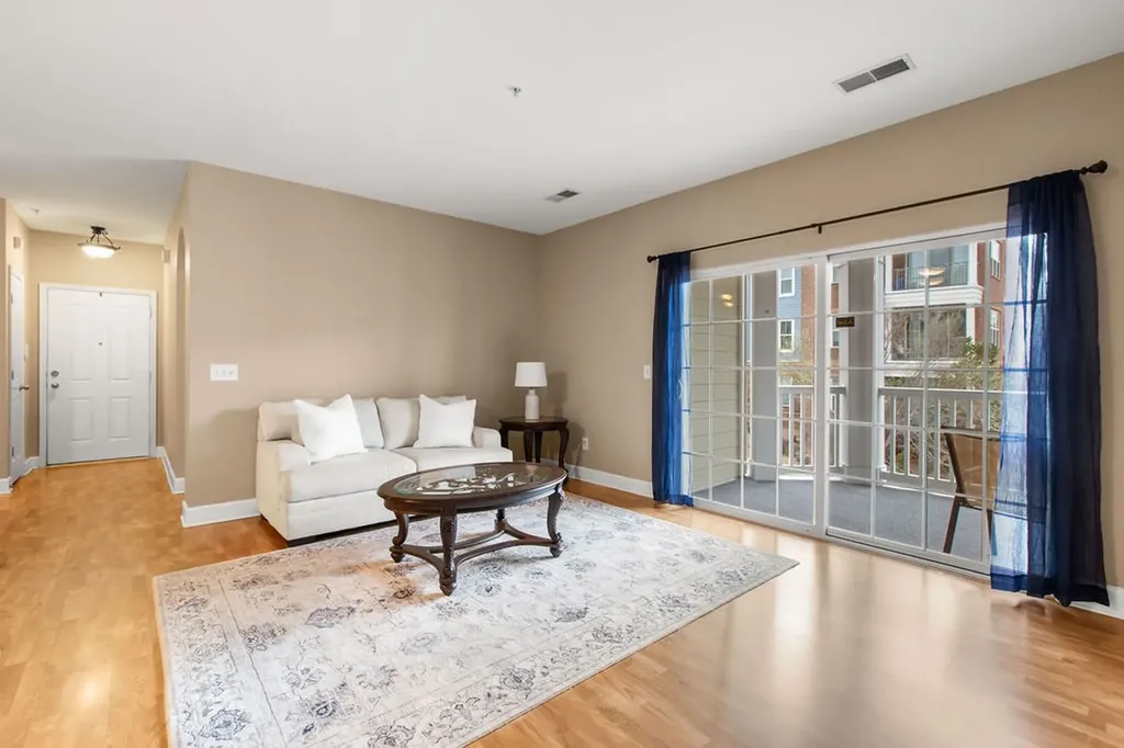 8045 Bienville Drive Nashville TN 37211