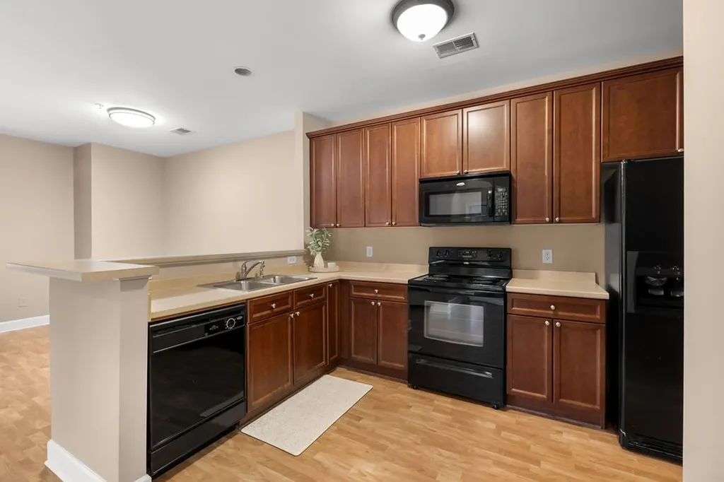 8045 Bienville Drive Nashville TN 37211