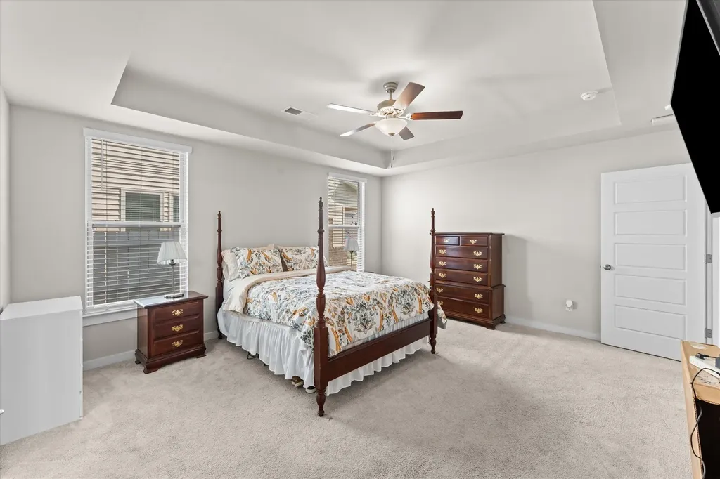 324 Whisper Wood Way Lebanon TN 37087