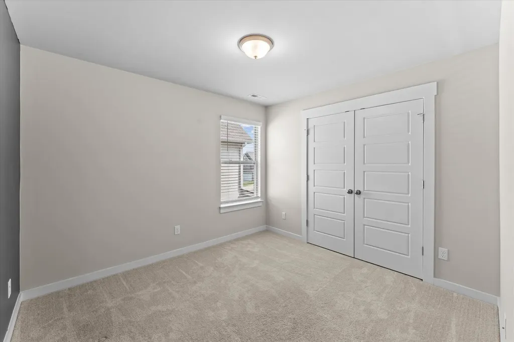 324 Whisper Wood Way Lebanon TN 37087