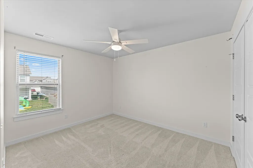 324 Whisper Wood Way Lebanon TN 37087