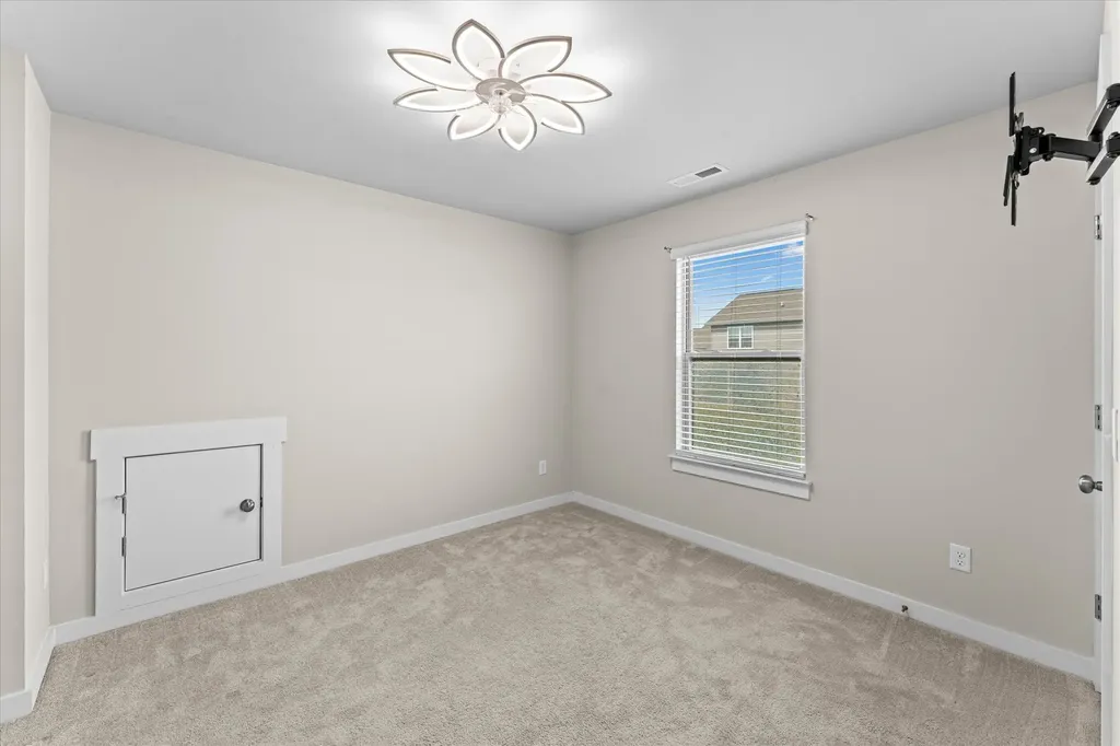 324 Whisper Wood Way Lebanon TN 37087