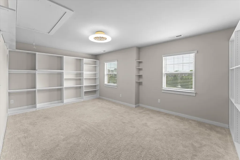 324 Whisper Wood Way Lebanon TN 37087