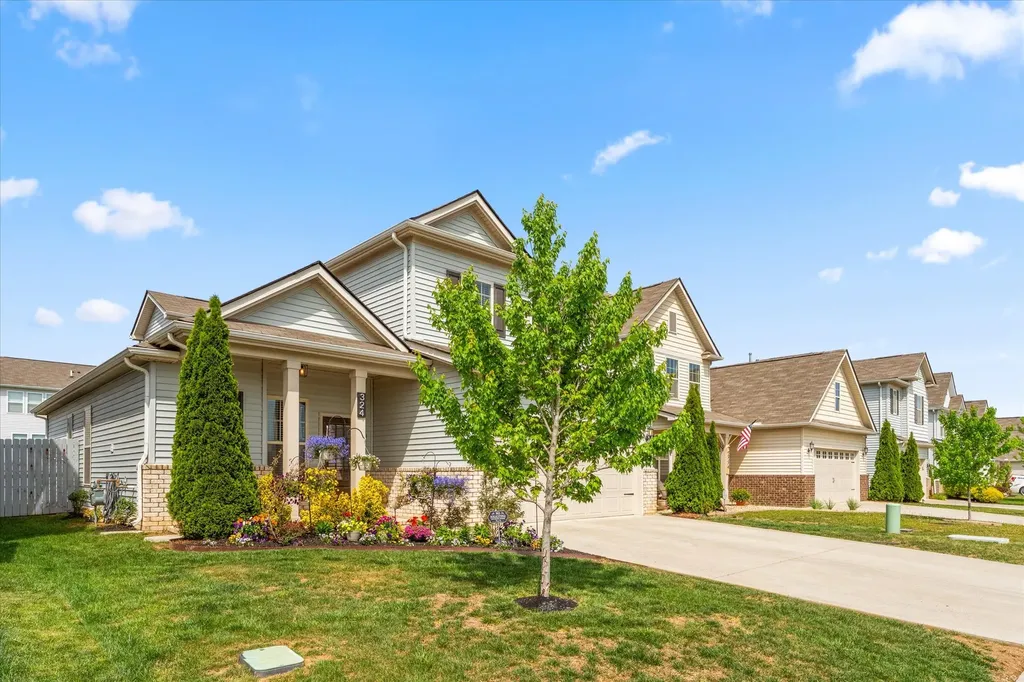 324 Whisper Wood Way Lebanon TN 37087