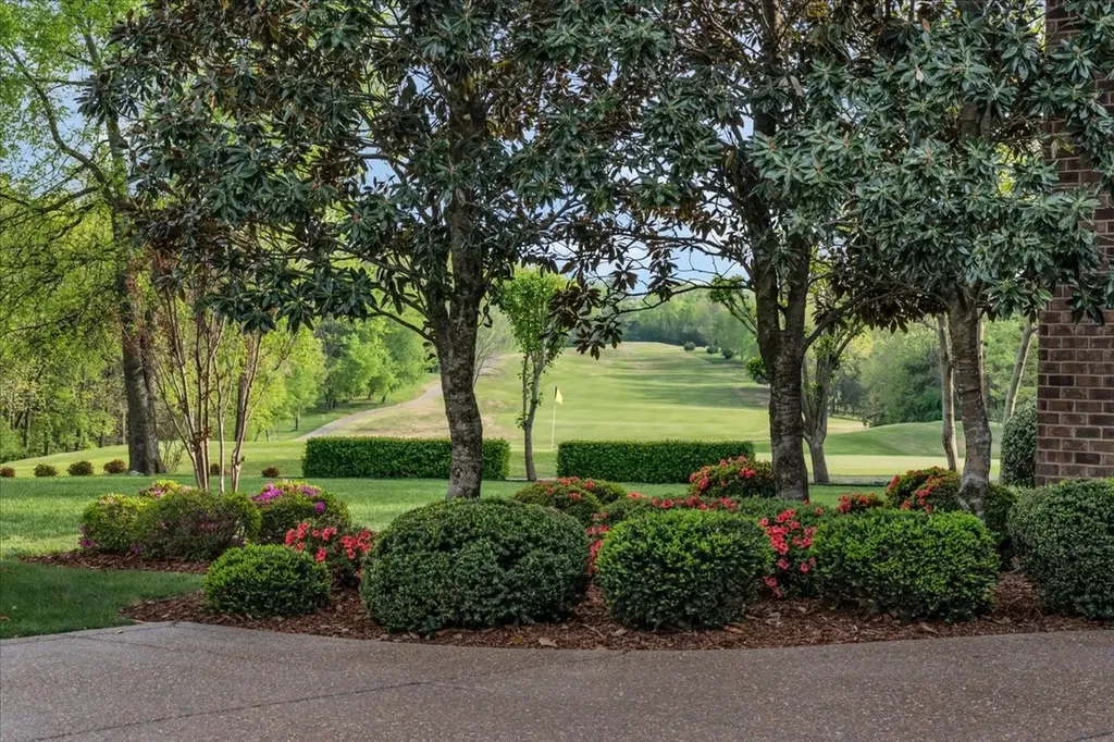 1055 Litchfield Place Gallatin TN 37066