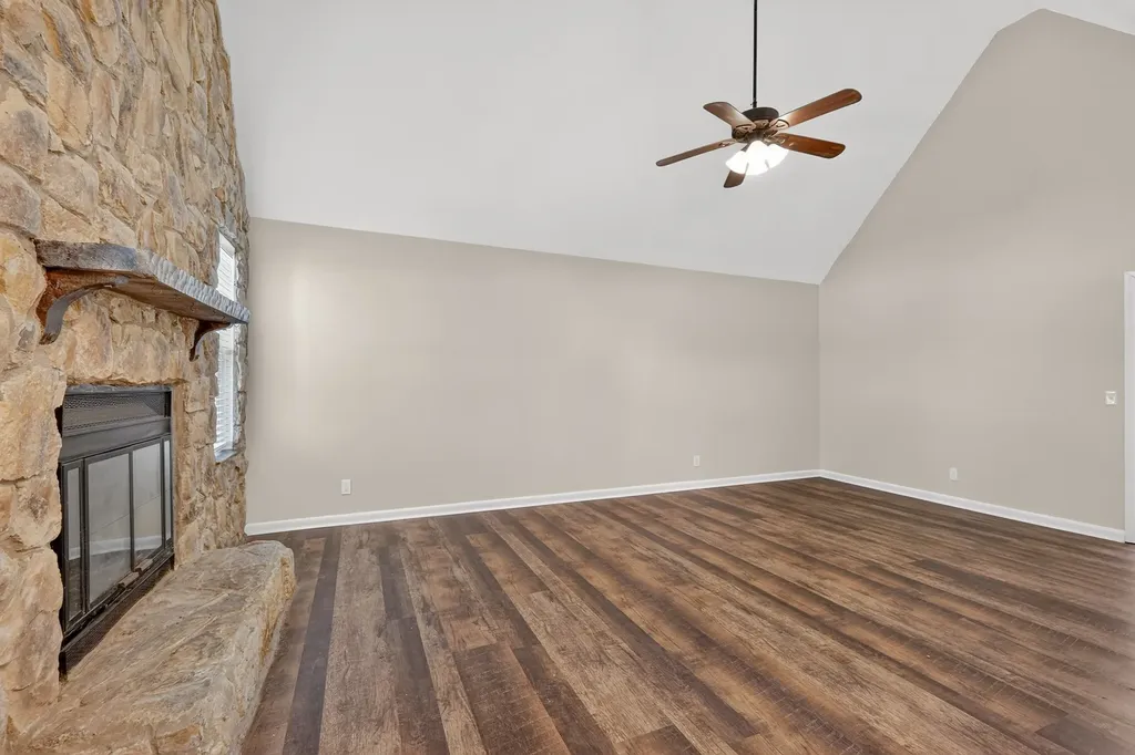 154 Shiloh Drive La Vergne TN 37086