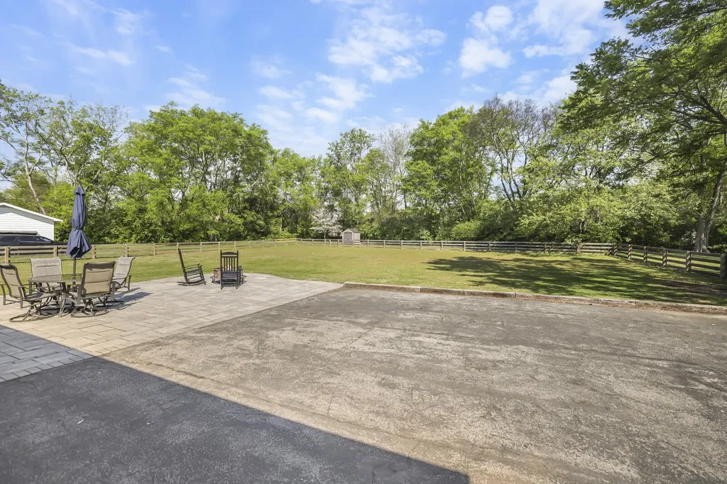 1136 Howell Drive Franklin TN 37069