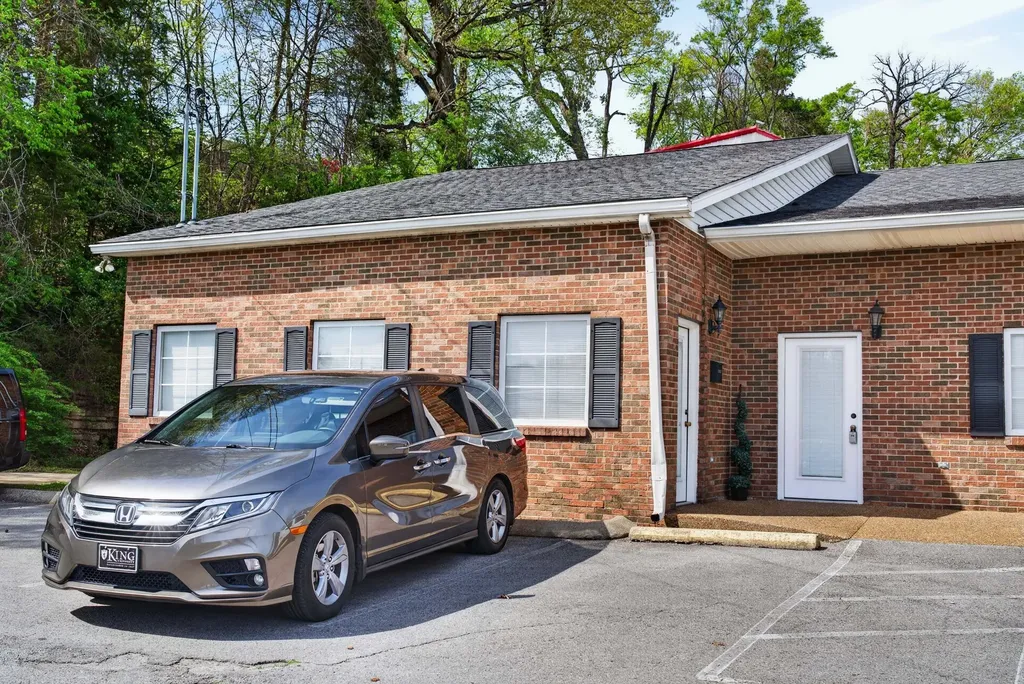 4979B Lebanon Pike Old Hickory TN 37138