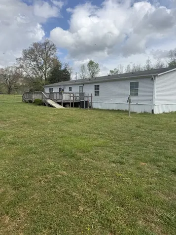 1791 W Valley Road Whitwell TN 37397