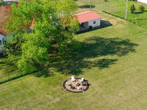 6930 Hall Road Greenbrier TN 37073