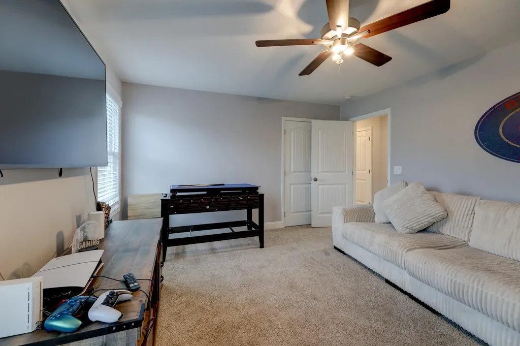 762 Buffalo Ford Drive Clarksville TN 37042