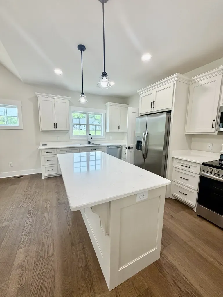 909 Hickory Street Lawrenceburg TN 38464