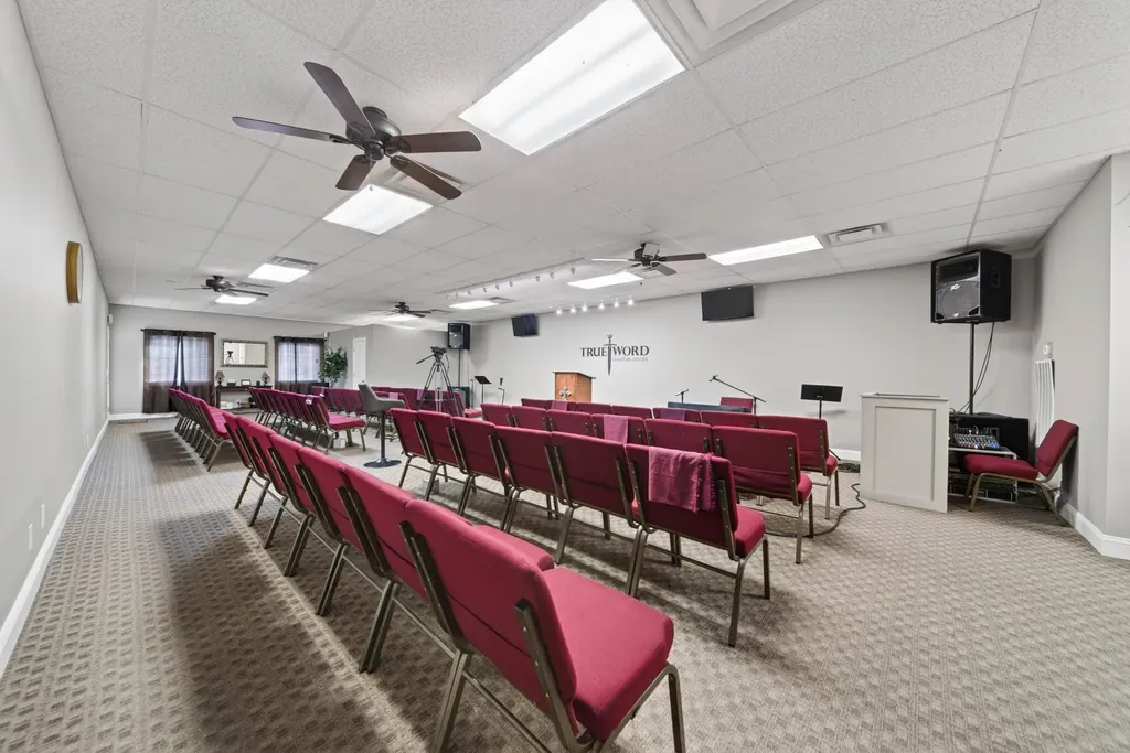 4979A Lebanon Pike Old Hickory TN 37138