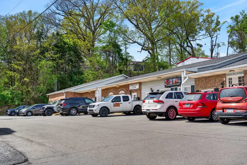 4979A Lebanon Pike Old Hickory TN 37138