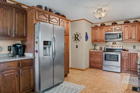 48 Hill Road Big Sandy TN 38221