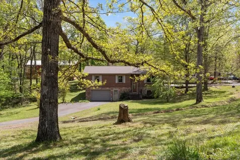 48 Hill Road Big Sandy TN 38221