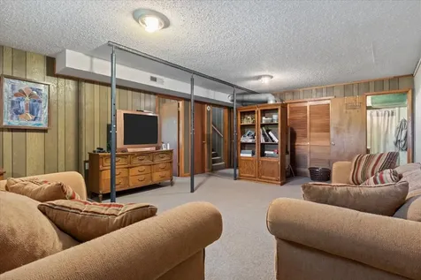 48 Hill Road Big Sandy TN 38221