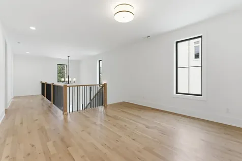 1523 Graybar Lane Nashville TN 37215