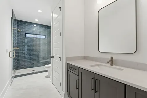1523 Graybar Lane Nashville TN 37215