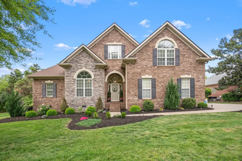 5726 Colchester Court Murfreesboro TN 37128