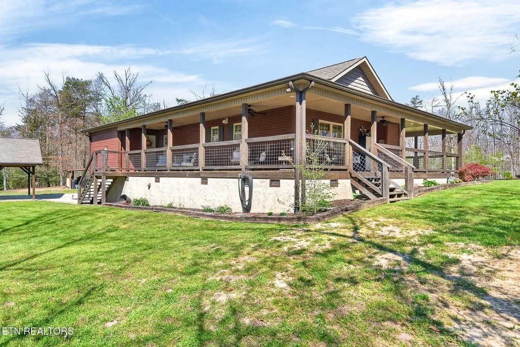 247 Hayden Lane Grimsley TN 38565