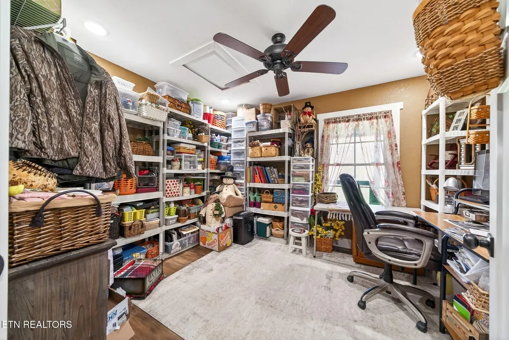 247 Hayden Lane Grimsley TN 38565
